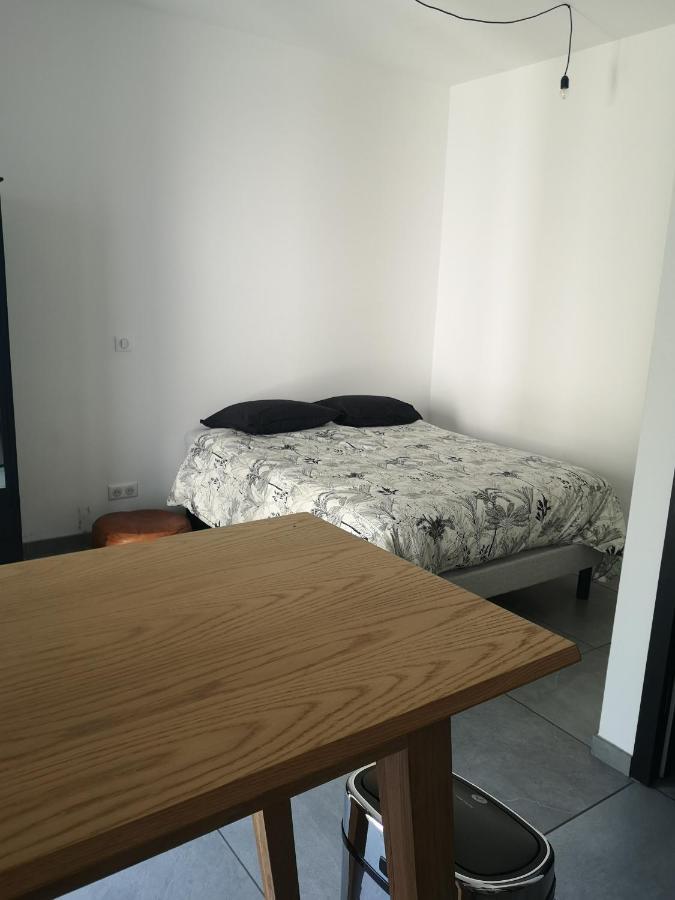 Studio Style Industriel Apartment Barbaggio Exterior photo